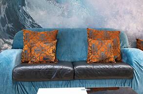 Host Stay The Old Coach House on Margaret Street