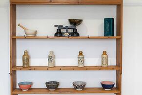 Host Stay Preston Park Apartment