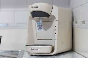 Host Stay Sea View on Manchester Road