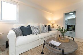 Host Stay Sea View on Manchester Road