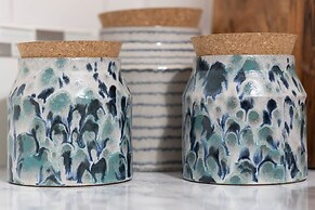 Host Stay Sea View on Manchester Road