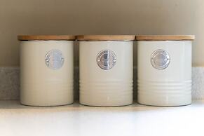 Host Stay Blue Hues on Over Street