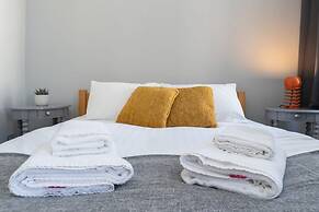 Host Stay Alexandra Villas