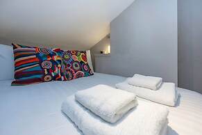 Host Stay Oriental Den