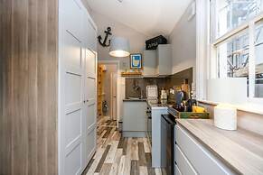 Host Stay Oriental Den