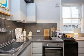 Host Stay Oriental Den