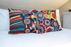 Host Stay Oriental Den