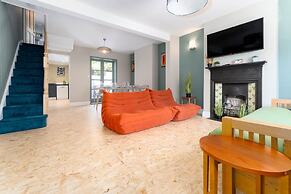 Host Stay Kemp House