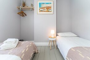 Host Stay Kemp House