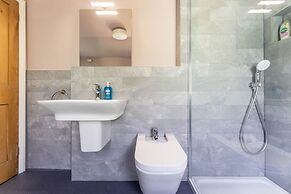 Host Stay Kemp House