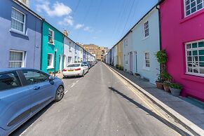 Host Stay Kemp House