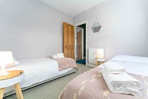 Host Stay Kemp House