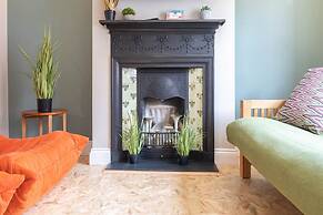 Host Stay Kemp House