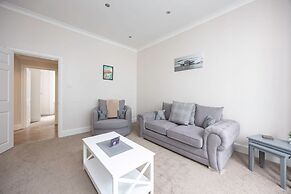 Host Stay Devonshire Place Apartment