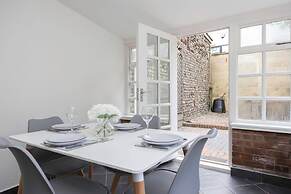 Host Stay Devonshire Place Apartment