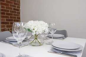 Host Stay Devonshire Place Apartment