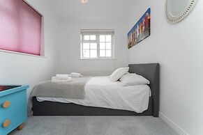 Host Stay Martlet House