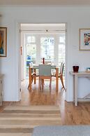 Host Stay Martlet House