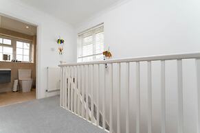 Host Stay Martlet House