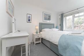 Host Stay Martlet House