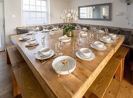 Host Stay The Charles Street Retreat