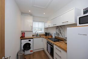 Host Stay Downland Studio