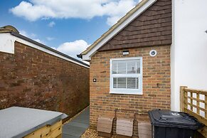 Host Stay Downland Studio