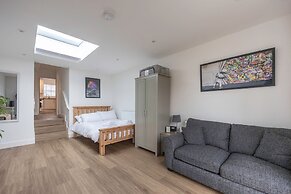 Host Stay Downland Studio
