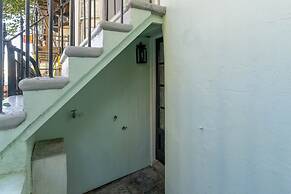 Host Stay The Courtyard at Egremont Place