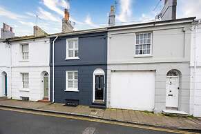 Host Stay Brighton Laines House