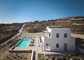 Kedros Milos Suites