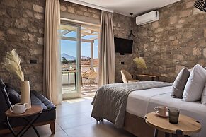 Kedros Milos Suites
