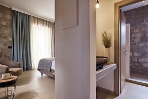 Kedros Milos Suites