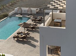 Kedros Milos Suites