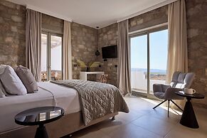 Kedros Milos Suites
