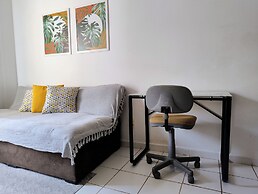 Loft Calmo ao Lado do Shopping Boulevard