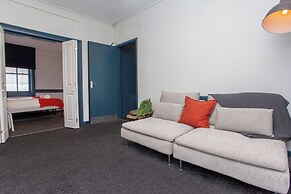 higgihaus 107 Sleeps 4  Monday - Friday