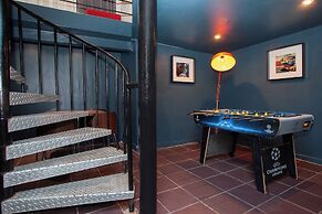 higgihaus 107 Sleeps 4  Monday - Friday