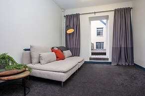 higgihaus 107 Sleeps 4  Monday - Friday
