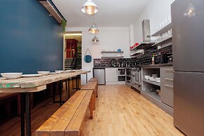 higgihaus 107 Sleeps 4  Monday - Friday