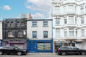 higgihaus 107 Sleeps 4  Monday - Friday