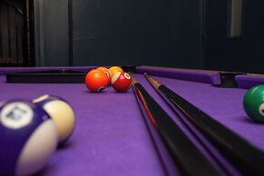 higgihaus 107 Sleeps 4  Monday - Friday