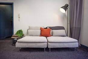 higgihaus 107 Sleeps 4  Monday - Friday