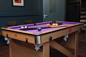 higgihaus 107 Sleeps 4  Monday - Friday