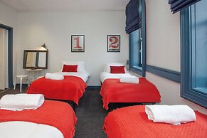 higgihaus 107 Sleeps 4  Monday - Friday