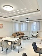 Step Apart Hotel