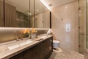 The MarQ Luxury Apartment Distrist 1