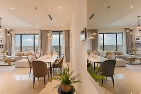 The MarQ Luxury Apartment Distrist 1