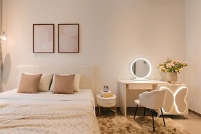 The MarQ Luxury Apartment Distrist 1