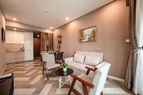 The Metropole The Galleria The Crest